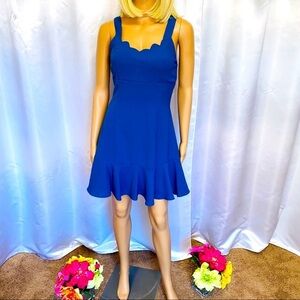 Scallop hem ruffles dress